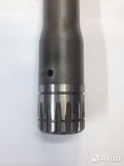 Вал коробки отбора мощности volvo б/у 1653840