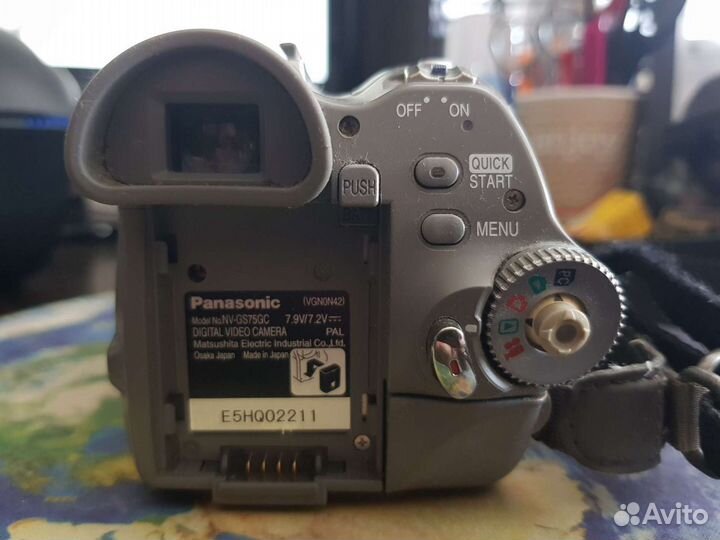 Видеокамера Panasonic NV-GS75