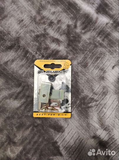 Крепления для зеркала на стену