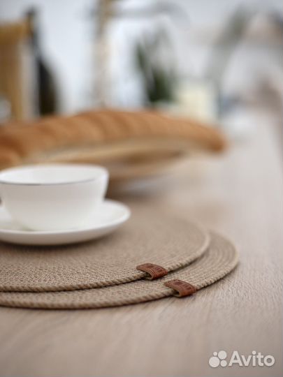Салфетки из джута на стол