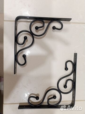 Уголки для полок