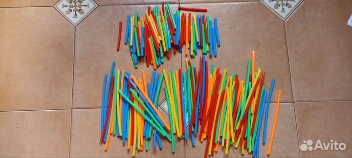 Конструктор из трубочек 400 деталей