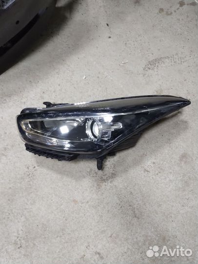 Hyundai i40 фара левая