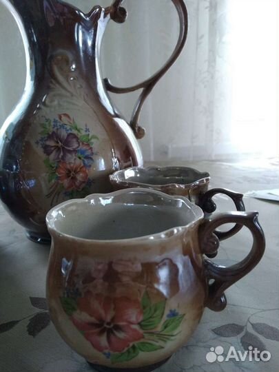 Керамический кувшин и бокалы времён СССР на