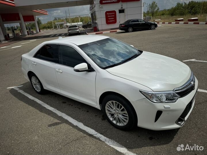 Toyota Camry 2.5 AT, 2015, битый, 160 000 км