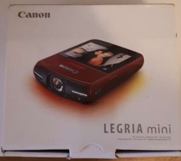 Видеокамера Canon legria mini