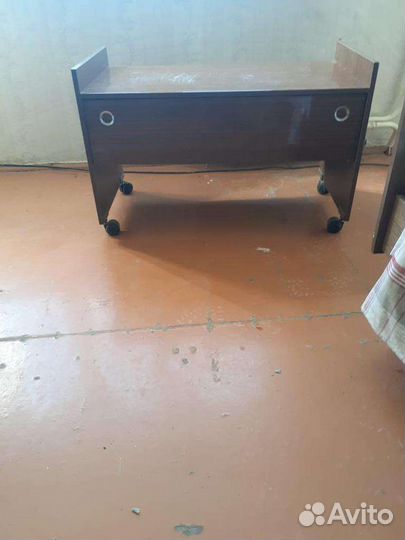 Тумба под тв
