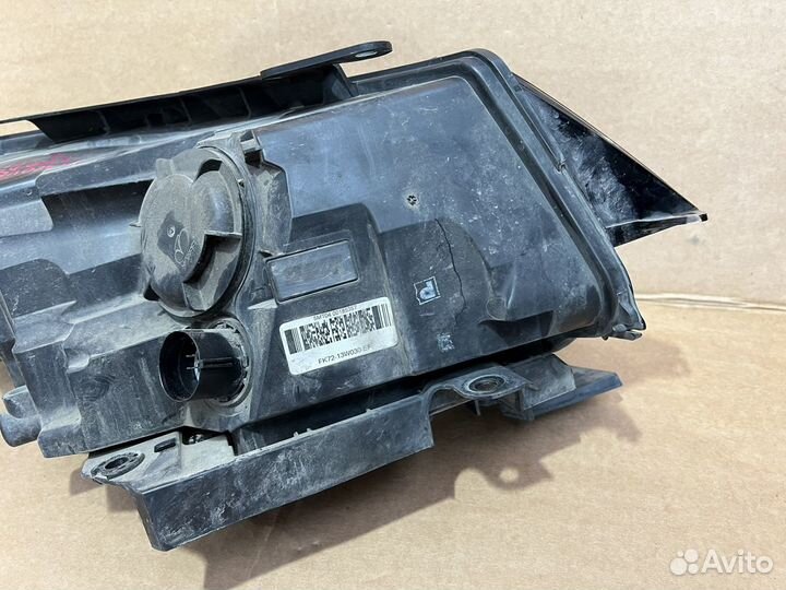 Фара левая на Land Rover Discovery Sport