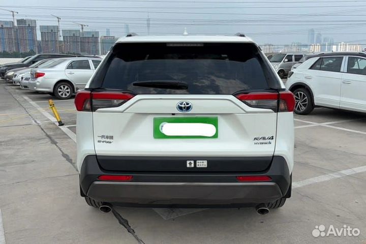 Toyota RAV4 2.0 CVT, 2021, 50 000 км