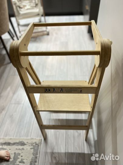 Башня помощника монтессори