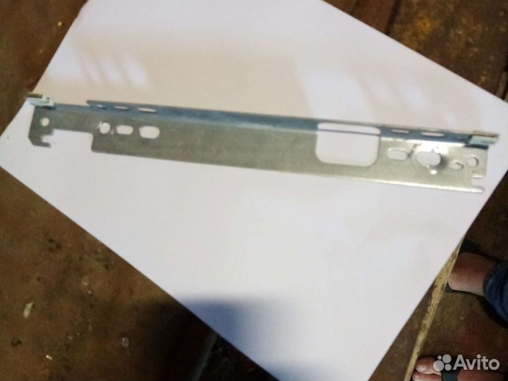 Кронштейн для радиатора отопления