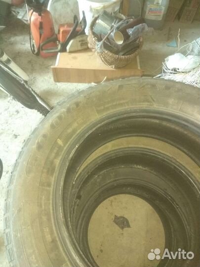 Goodyear Vector 4Seasons 215/60 R16