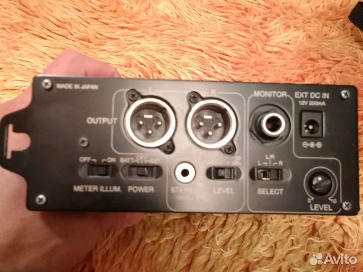 Переносной микшерный пульт Azden FMX 42 Япония