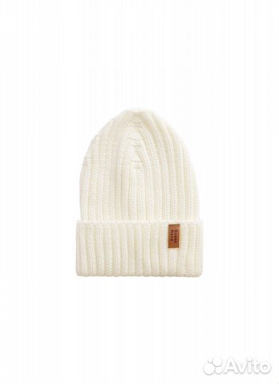 Две новые шапки