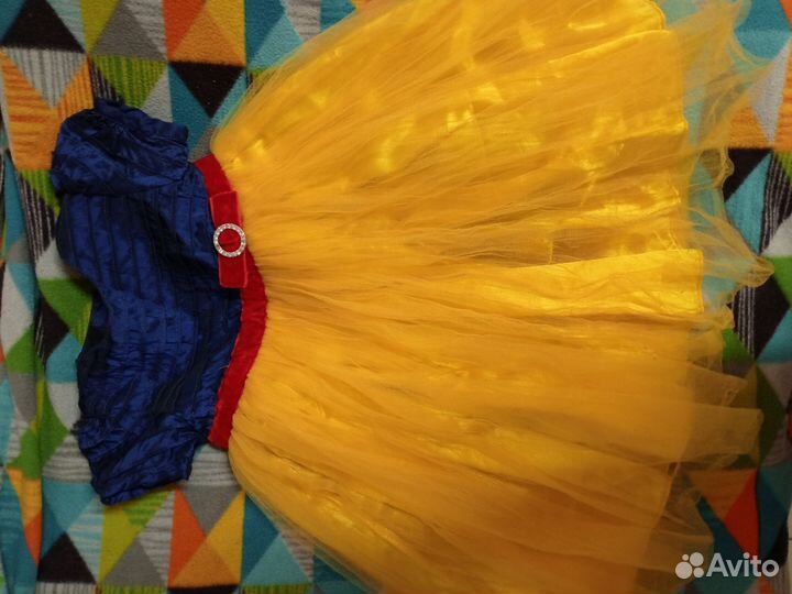 Нарядное платье для девочки