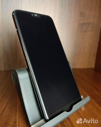HONOR 10, 4/64 ГБ