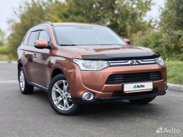 Mitsubishi Outlander 2.0 CVT, 2012, 241 509 км