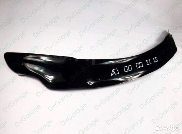 Дефлектор капота Toyota Auris 2006-2010