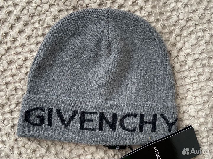 Шапка женская