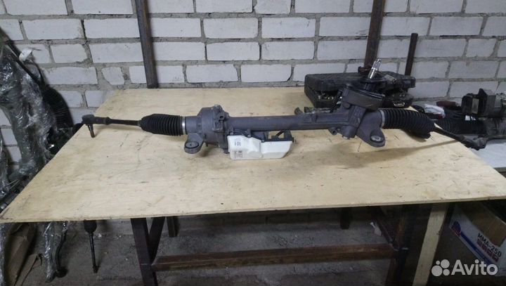 Рулевая рейка 5N1423058F Volkswagen Tiguan 15г