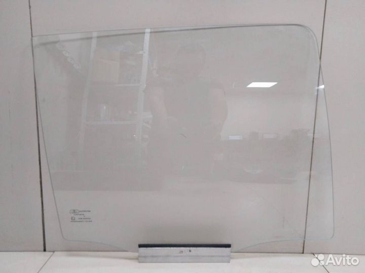 Стекло двери задней правой Daewoo Nexia N100/N150