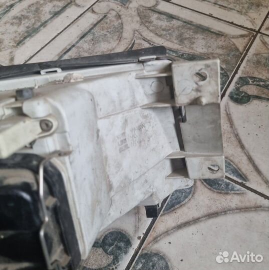 Фара Skoda Octavia Tour A4