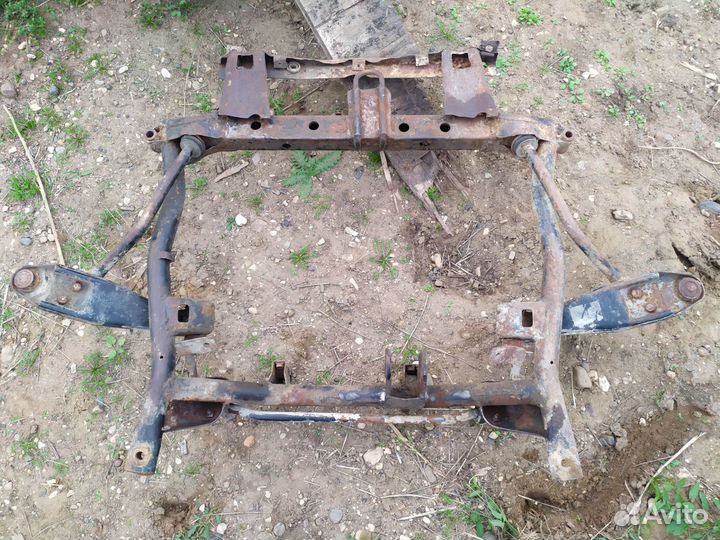 Подрамник Chery Kimo, QQ