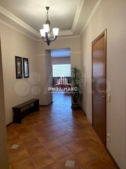 4-к. квартира, 175,8 м², 5/6 эт.