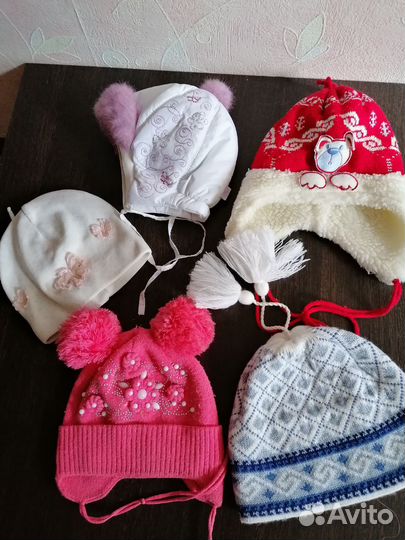 Шапки на девочку пакетом