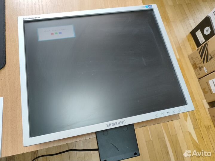 Монитор Samsung 19 дюймов