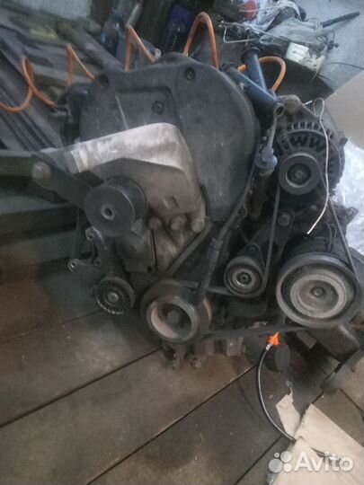 Блок цилиндров Ленд Ровер Фрилендер 1