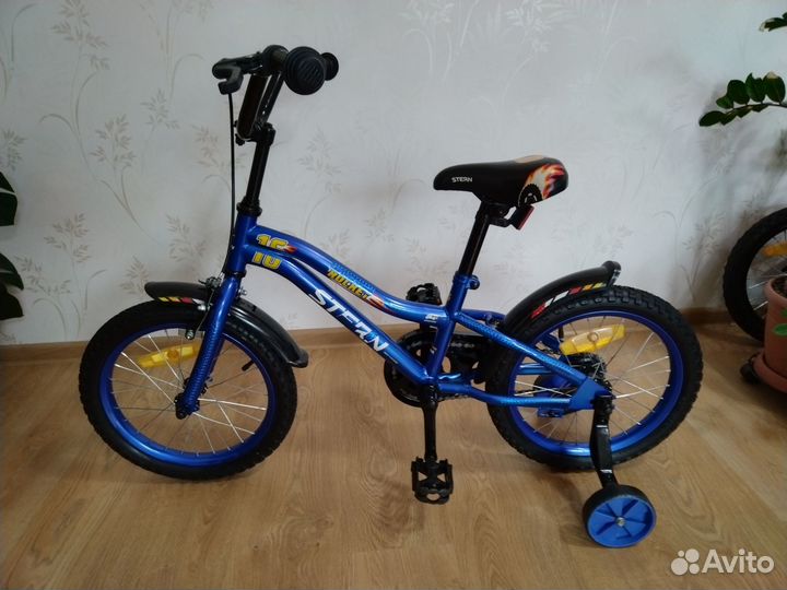 Велосипед от3-7лет колеса на12 и на16и на20