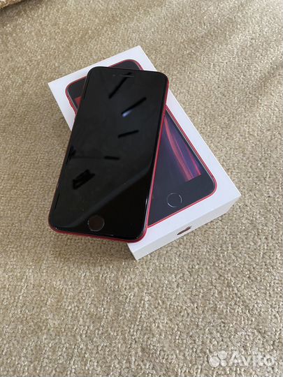 iPhone SE (2020), 64 ГБ