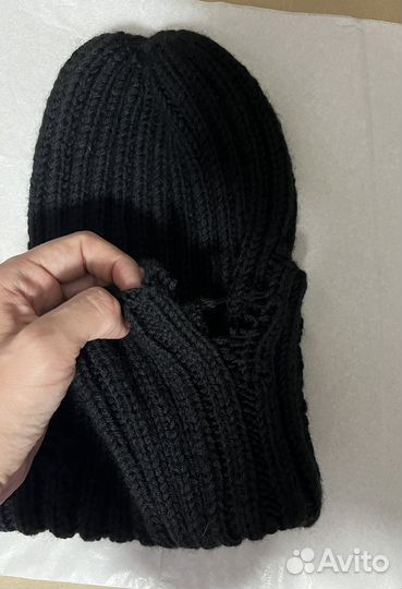 Очень рваная шапка