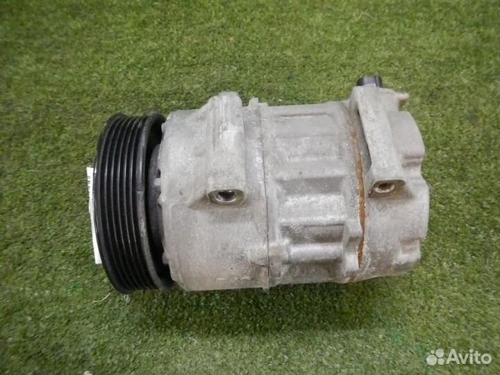 Компрессор кондиционера Toyota Camry