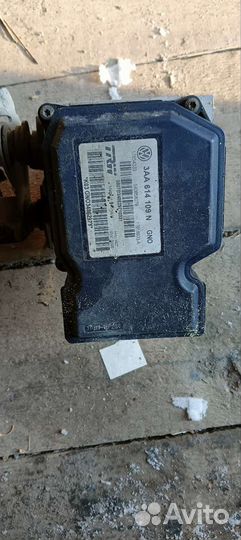 Блок ABS Volkswagen Passat b7,CC