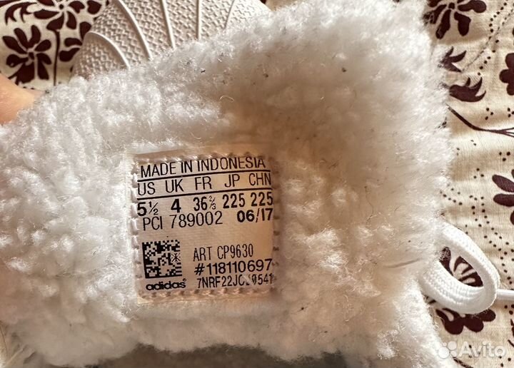 Кроссовки Adidas оригинал 36 р