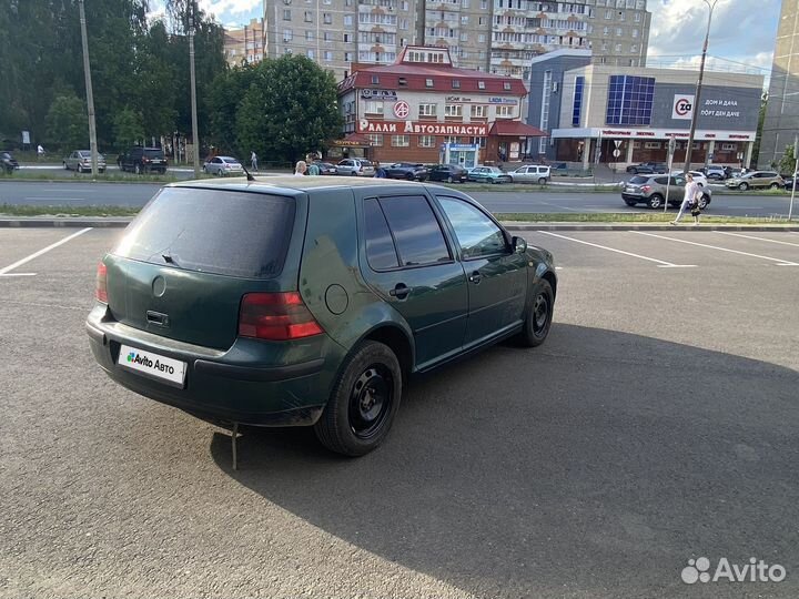 Volkswagen Golf 1.6 МТ, 1998, 250 000 км