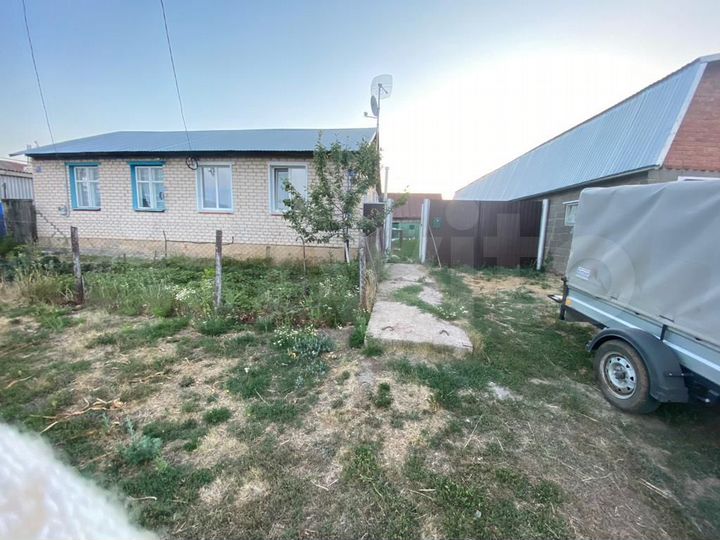 2-к. квартира, 54 м², 1/1 эт.