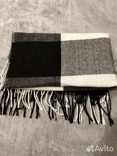 Шарфы и палантины