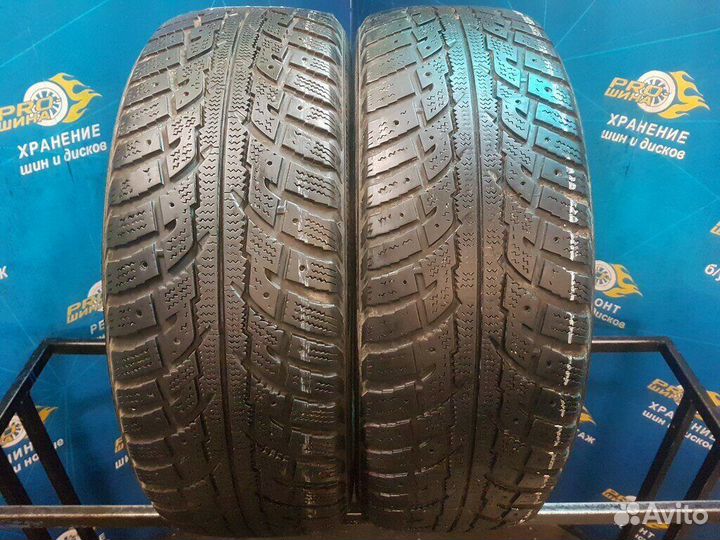 Kumho I'Zen RV Stud KC16 225/65 R17