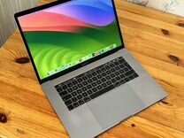 Macbook Pro 15 2018 i7/32gb ram/512 SSD