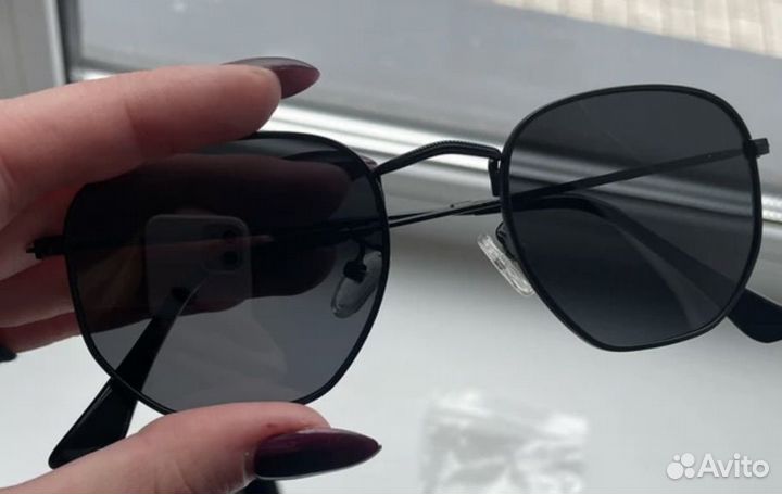 Солнцезащитные очки