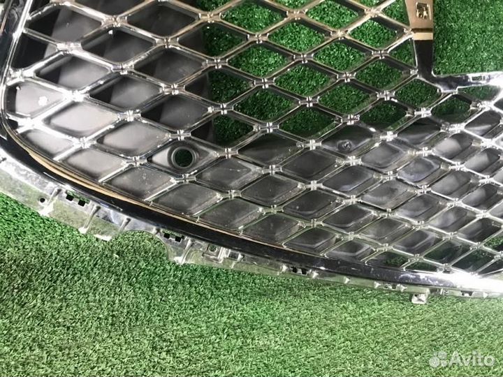 Решетка радиатора Genesis G90 (2019-2022)