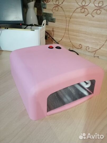 Лампа для маникюра