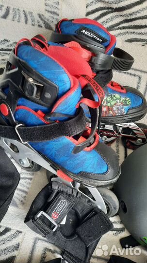 Роликовые коньки