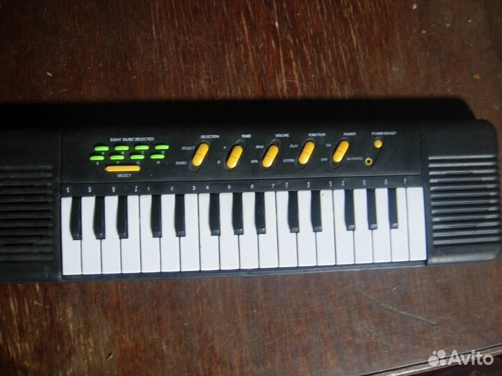 Детский синтезатор