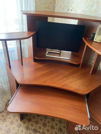 Компьютерный стол б/у