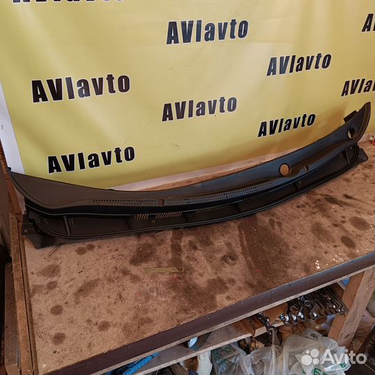 Жабо Hyundai Solaris 1