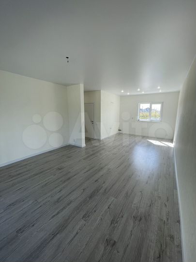 Дом 110,5 м² на участке 8 сот.